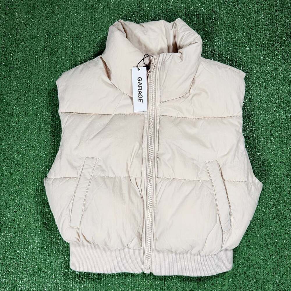 Womens Garage Mini Puff Vest Size XS Pebble Gray Puffer Vest Jacket NWT